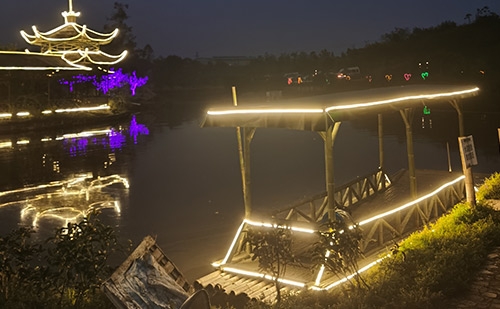成人AV电影蜜桃田园风光夜景
